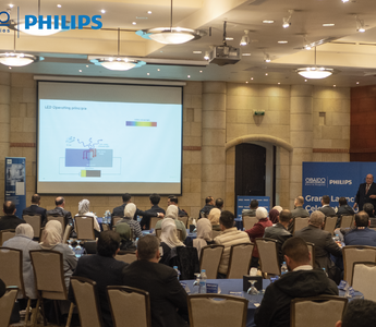 PHILIPS Officially Partner