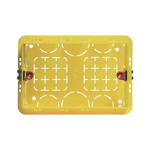 Flush-mounting box in resin 3 modules