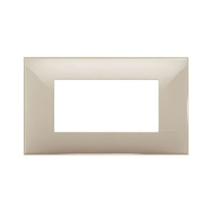 Cover plate - 4 modules (R4804CR)