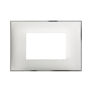 Cover plate - 3 modules (R4803WR)