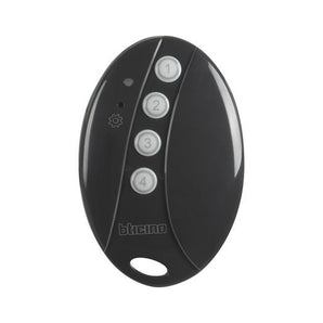 Pocket remote control with 4 keys for the activation of the 1,2,3 and 4 scenarios.